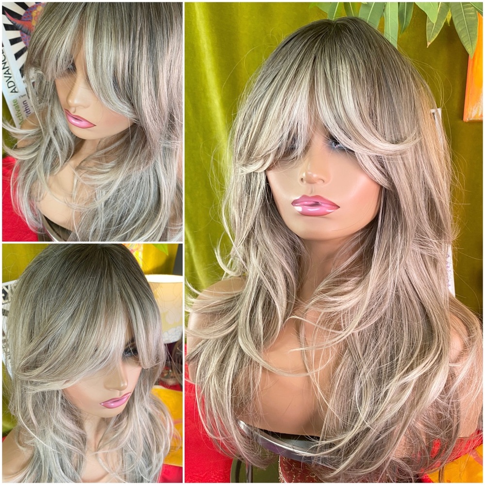 Ash Gorgeous retro blond blow out wig